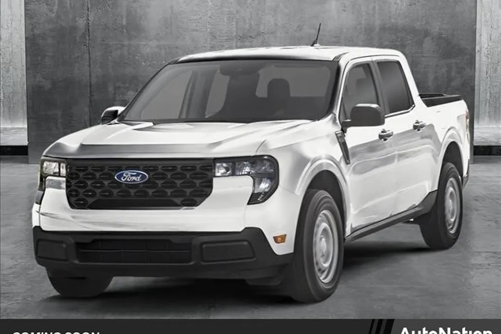 2025 Ford Maverick XL photo 1