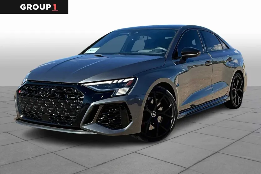 2024 Audi RS 3 photo 1