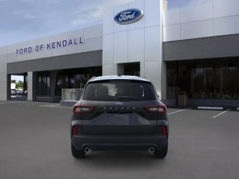 2025 Ford Escape ST-Line photo 4