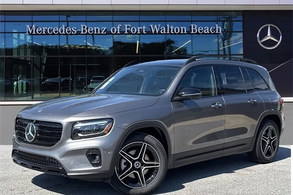 2025 Mercedes Benz GLB 250 photo 1