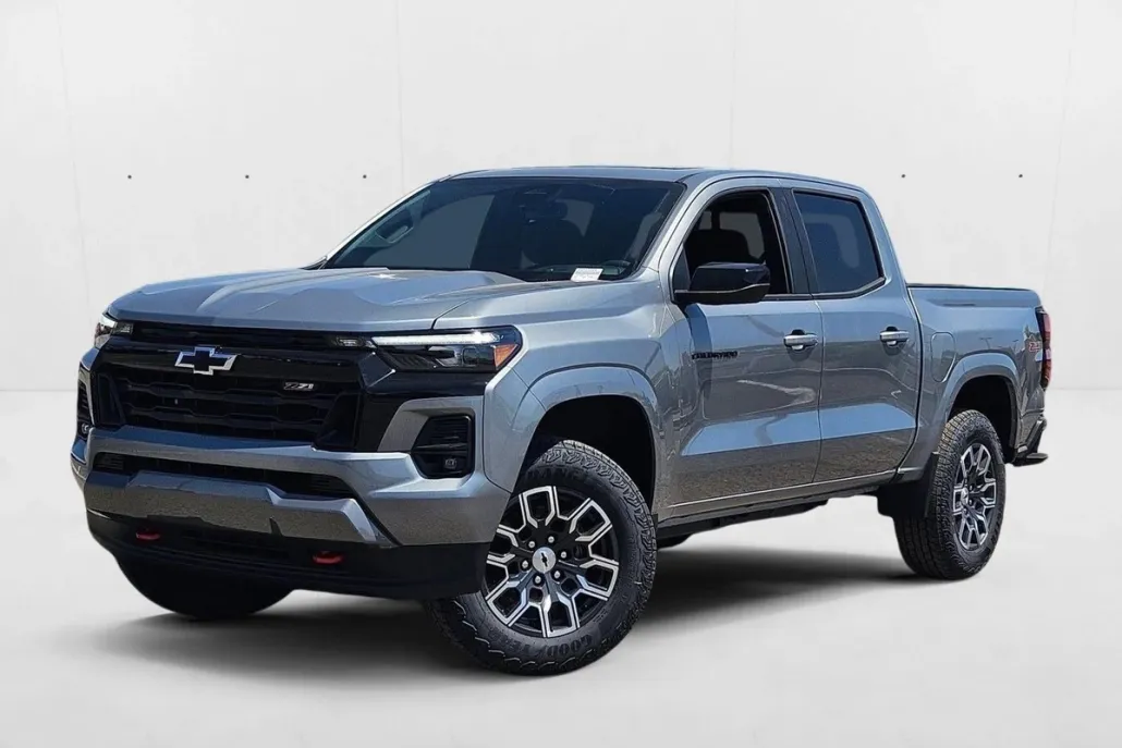 2026 Chevrolet Colorado Z71 photo 1