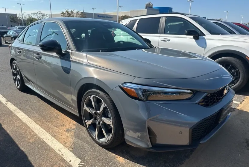2026 Honda Civic Hybrid Sport Touring photo 1