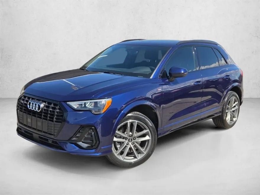2021 Audi Q3 45 TFSI S line Premium photo 1