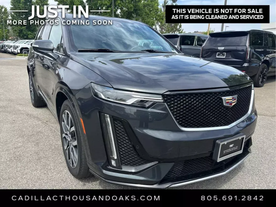 2021 Cadillac XT6 Sport photo 1