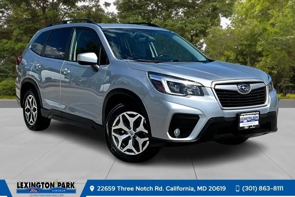 2021 Subaru Forester Premium photo 1