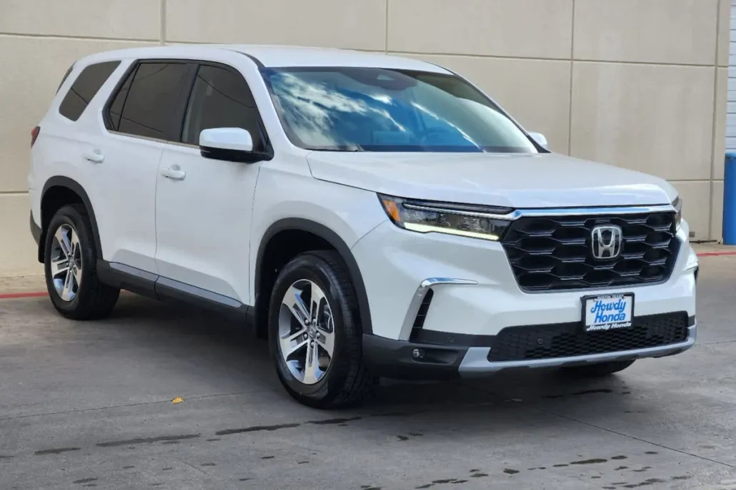 2025 Honda Pilot EX-L photo 1