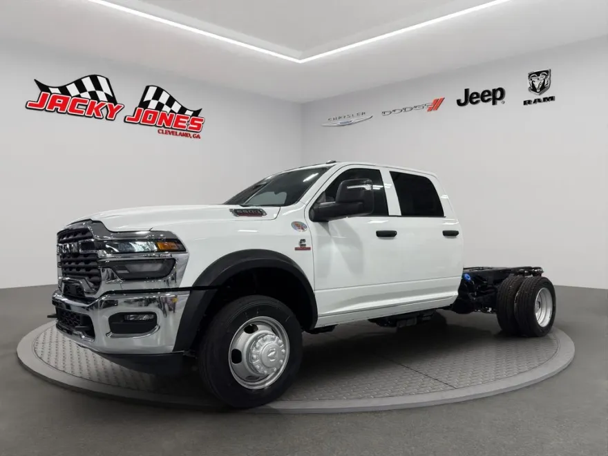 2026 Ram 5500 Tradesman photo 1