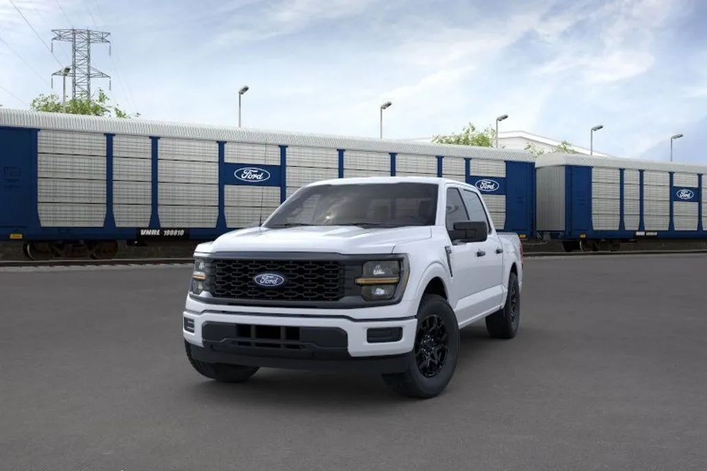 2025 Ford F-150 STX photo 1