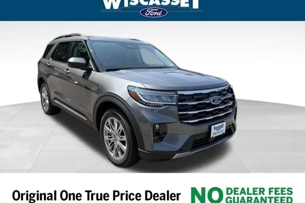 2025 Ford Explorer photo 1