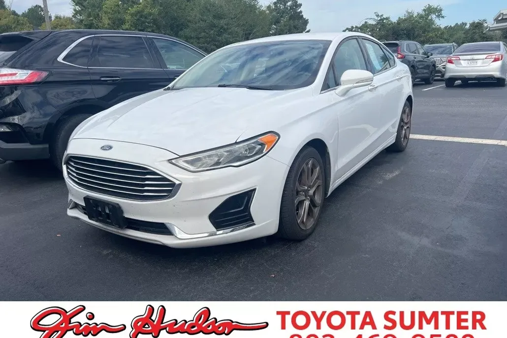 2020 Ford Fusion SEL photo 1