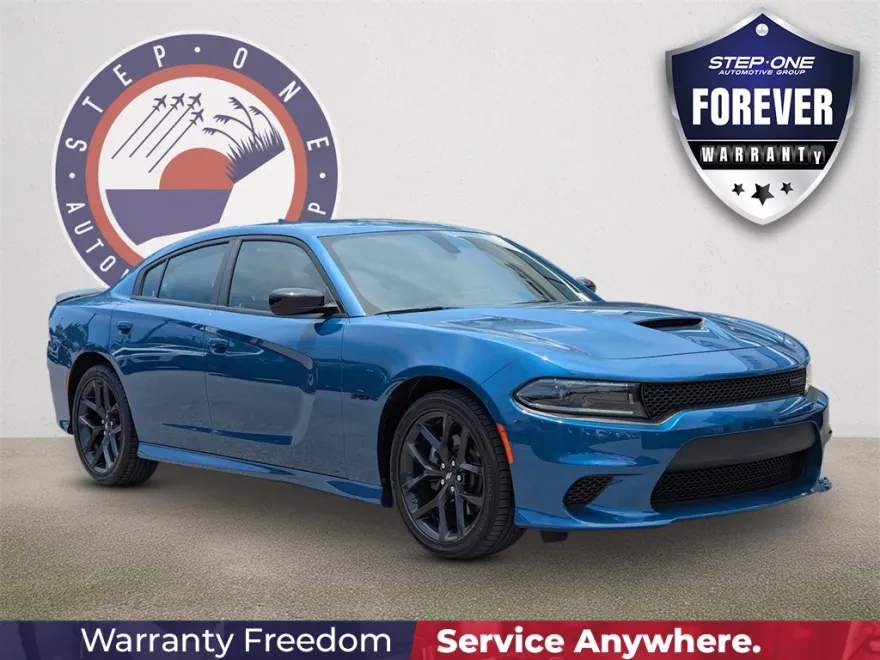 2023 Dodge Charger R/T photo 1
