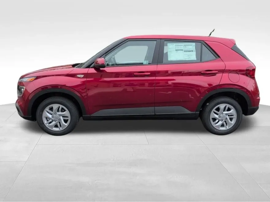 2025 Hyundai Venue SE photo 1