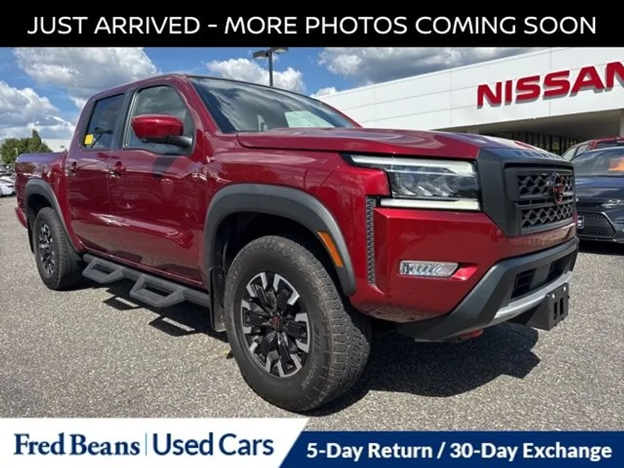 2023 Nissan Frontier PRO-4X photo 1