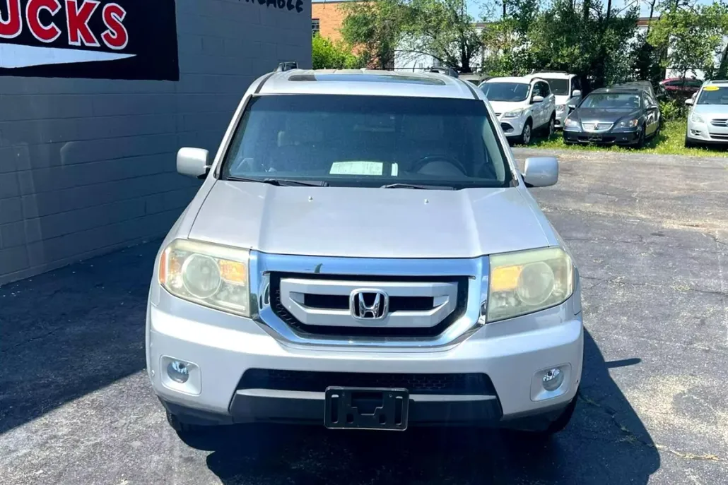 2009 Honda Pilot Touring Sport photo 1