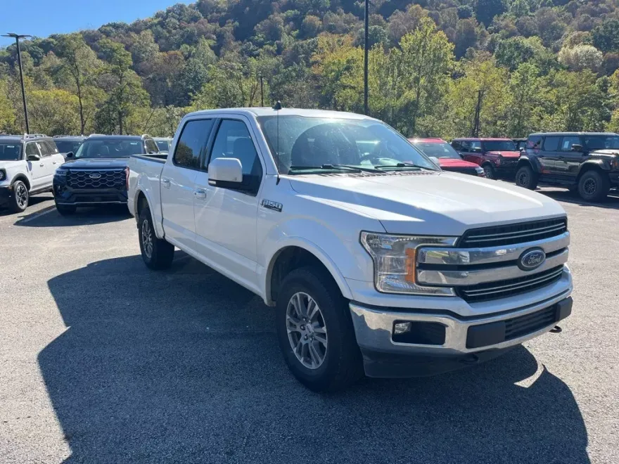 2019 Ford F-150 Lariat photo 1