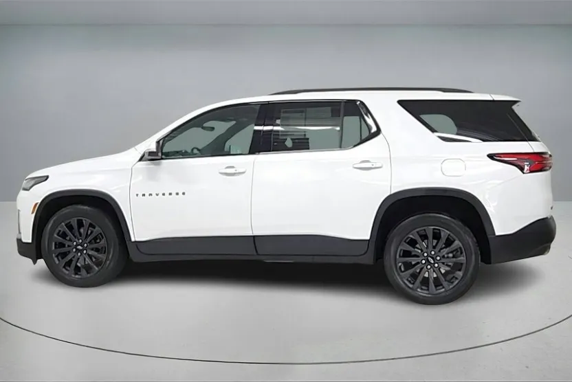 2023 Chevrolet Traverse RS photo 1