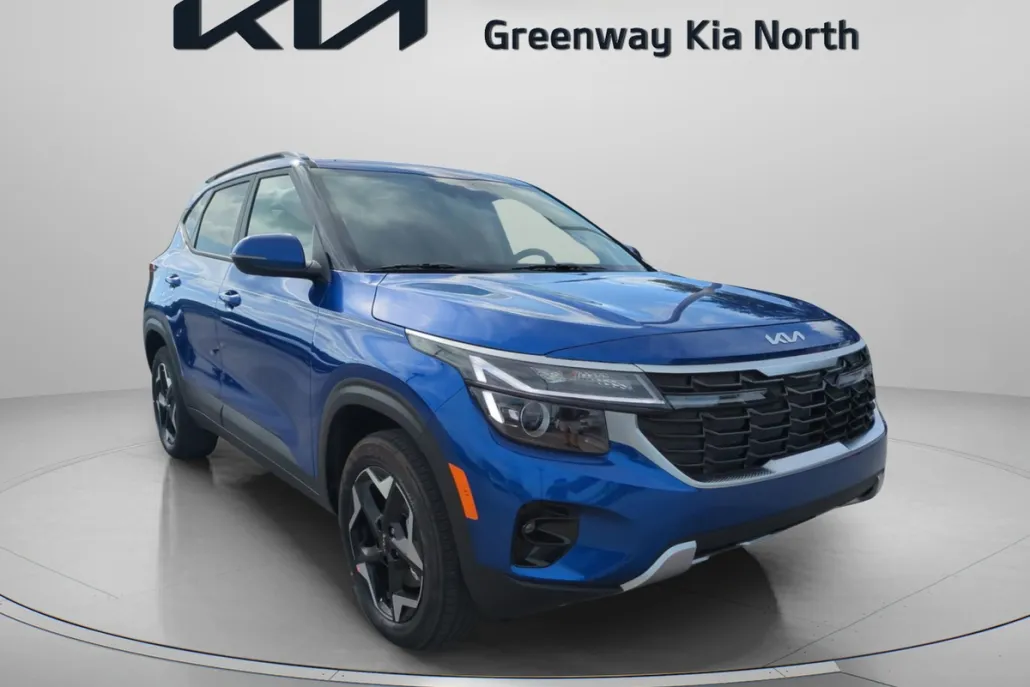 2025 Kia Seltos S photo 1
