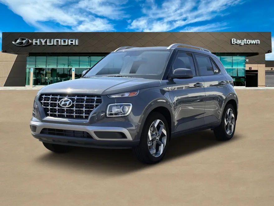 2025 Hyundai Venue SEL photo 1