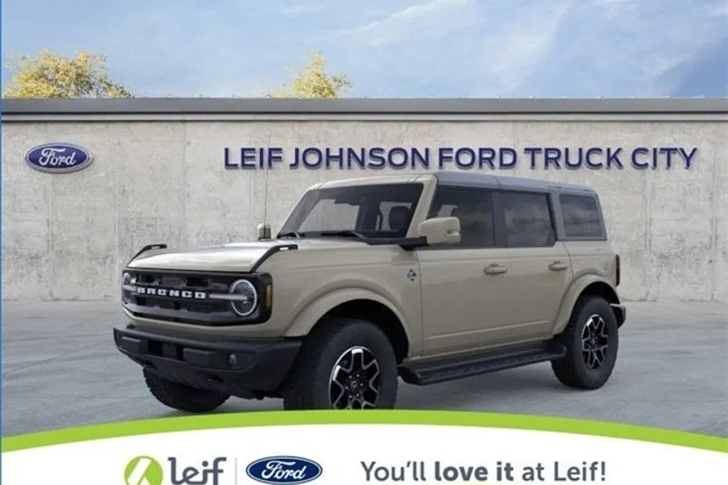 2025 Ford Bronco Outer Banks photo 1
