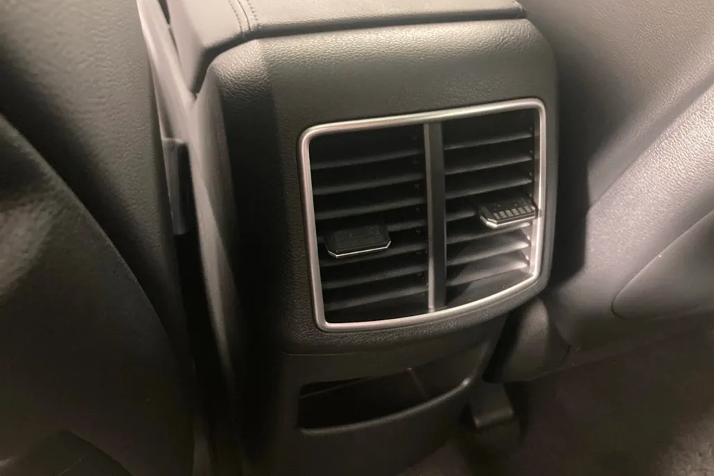 2026 Kia Sportage Hybrid X-Line photo 1