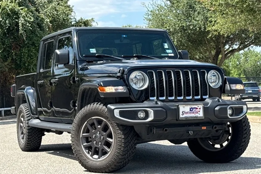 2022 Jeep Gladiator Overland photo 1