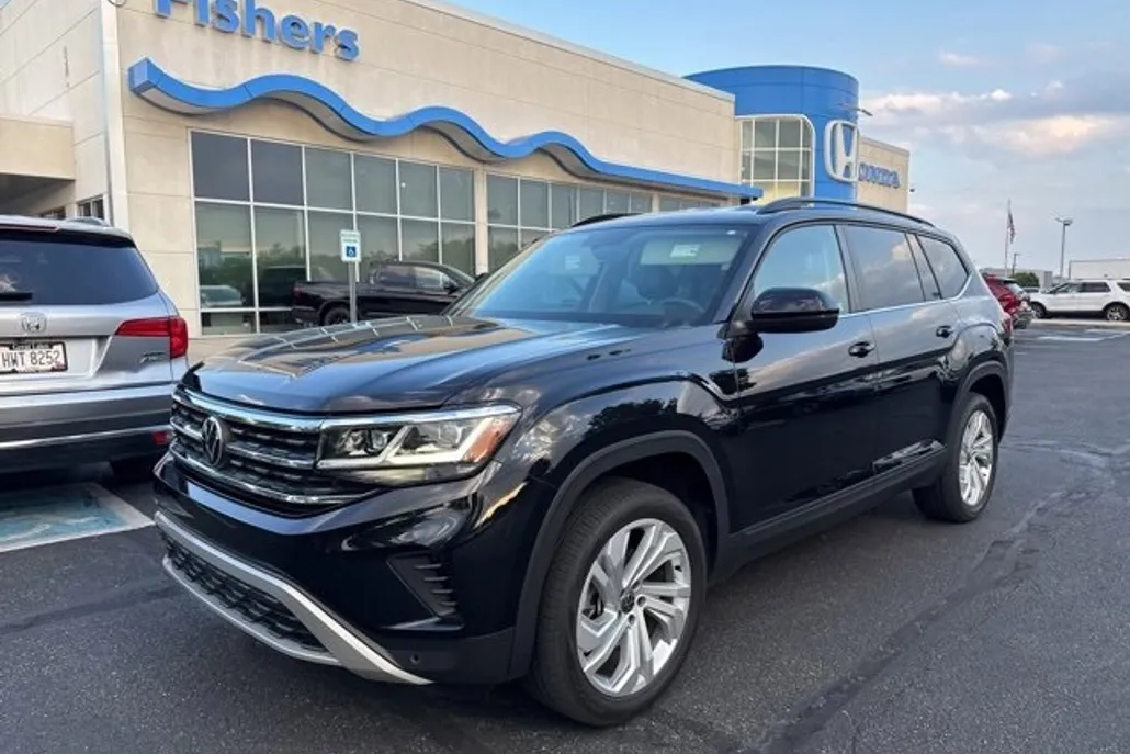 2022 Volkswagen Atlas V6 SE Technology photo 1