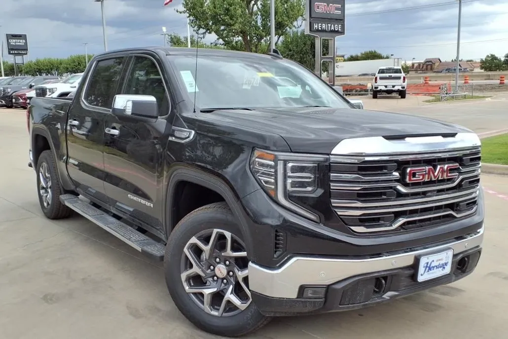 2026 Gmc Sierra 1500 SLT photo 1
