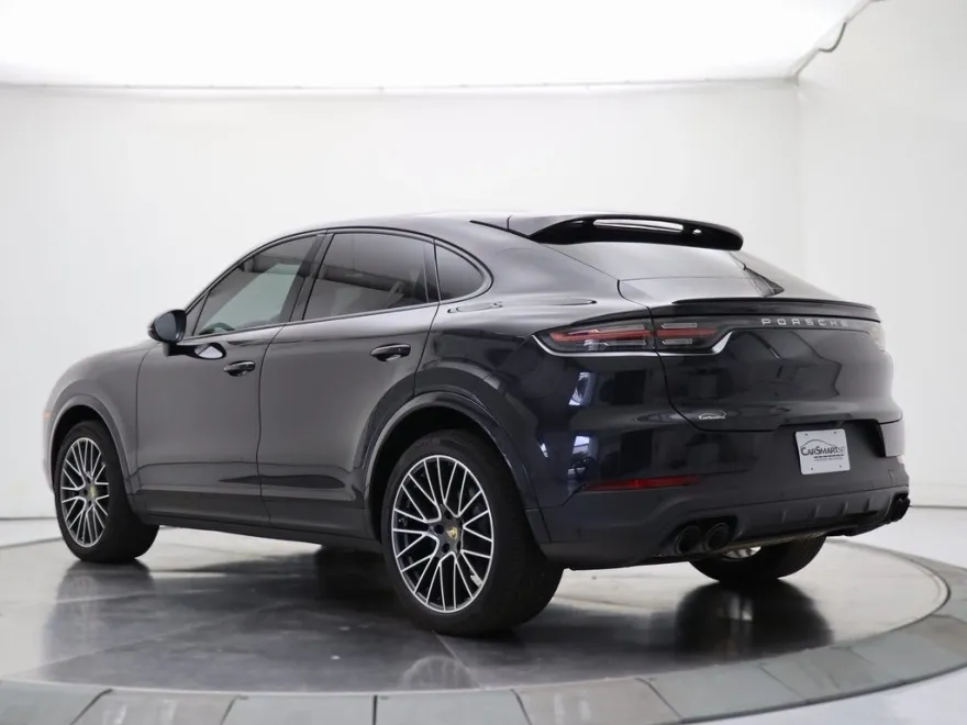 2021 Porsche Cayenne Coupe Base photo 1