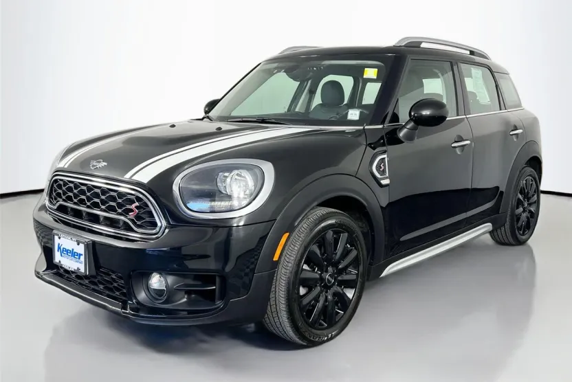 2019 Mini Countryman S ALL4 photo 1