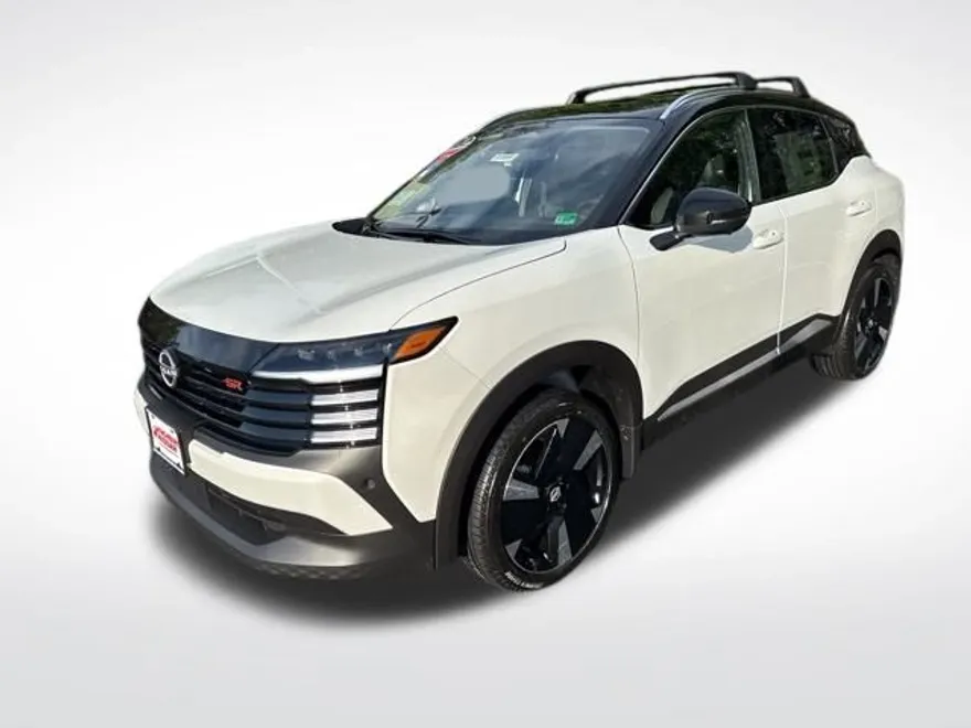2026 Nissan Kicks SR photo 1