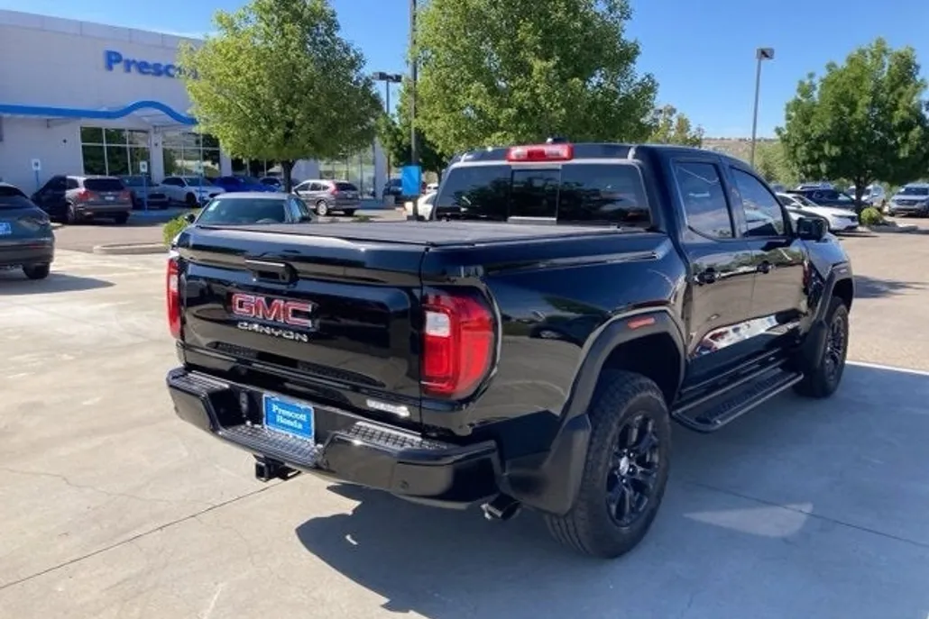 2023 Gmc Canyon Elevation photo 1