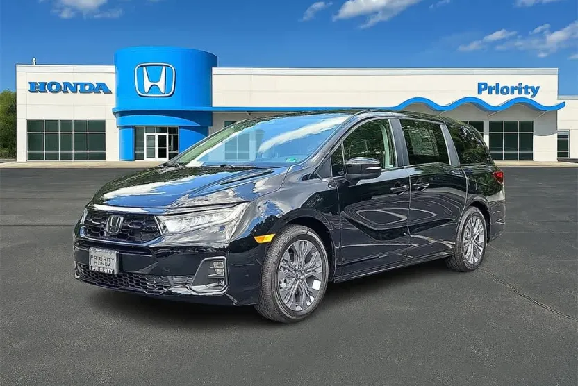 2026 Honda Odyssey Touring photo 1