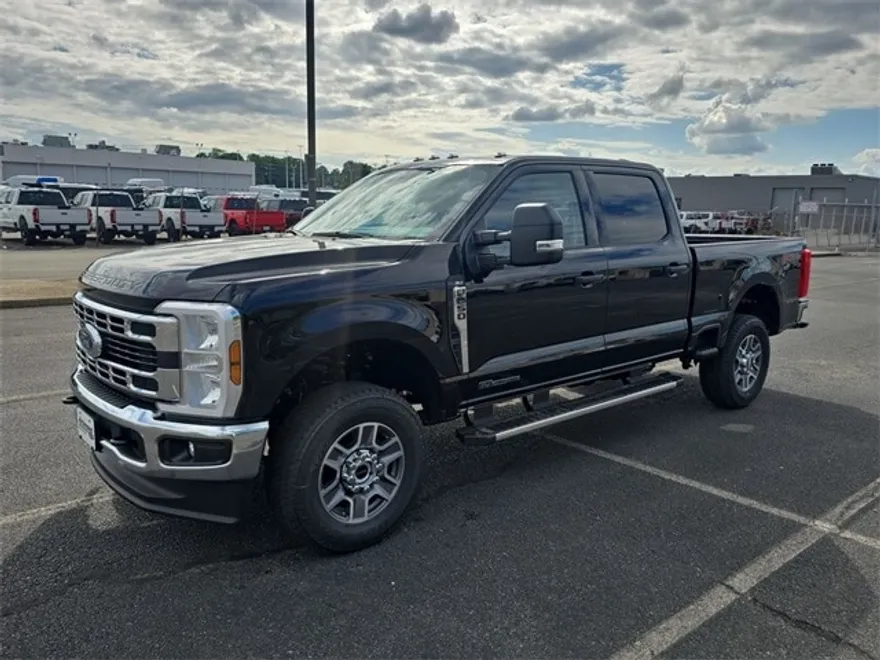 2025 Ford F-250 XLT photo 1