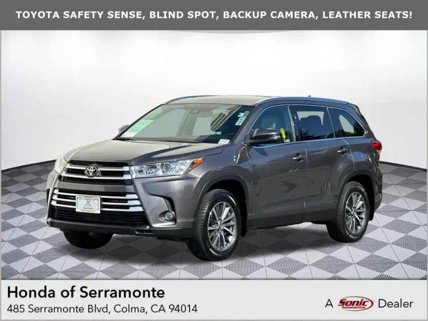 2019 Toyota Highlander XLE photo 1