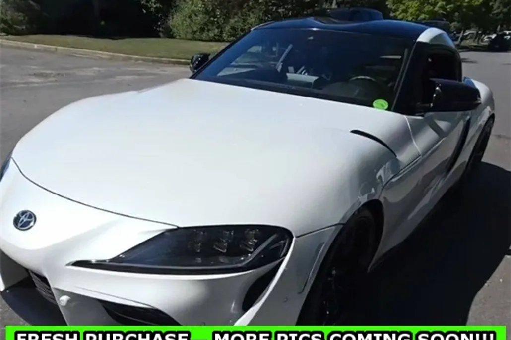 2021 Toyota Supra 3.0 photo 1
