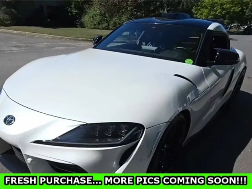 2021 Toyota Supra 3.0 photo 1