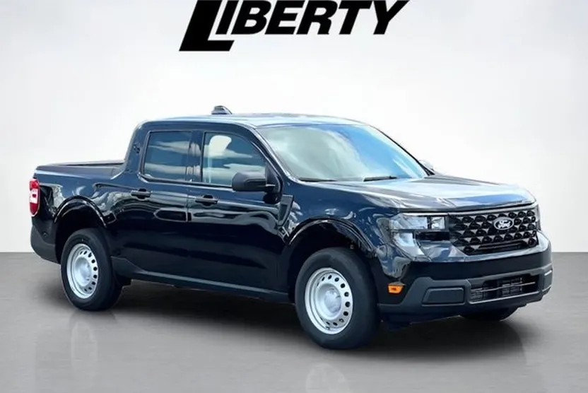 2025 Ford Maverick XL photo 1