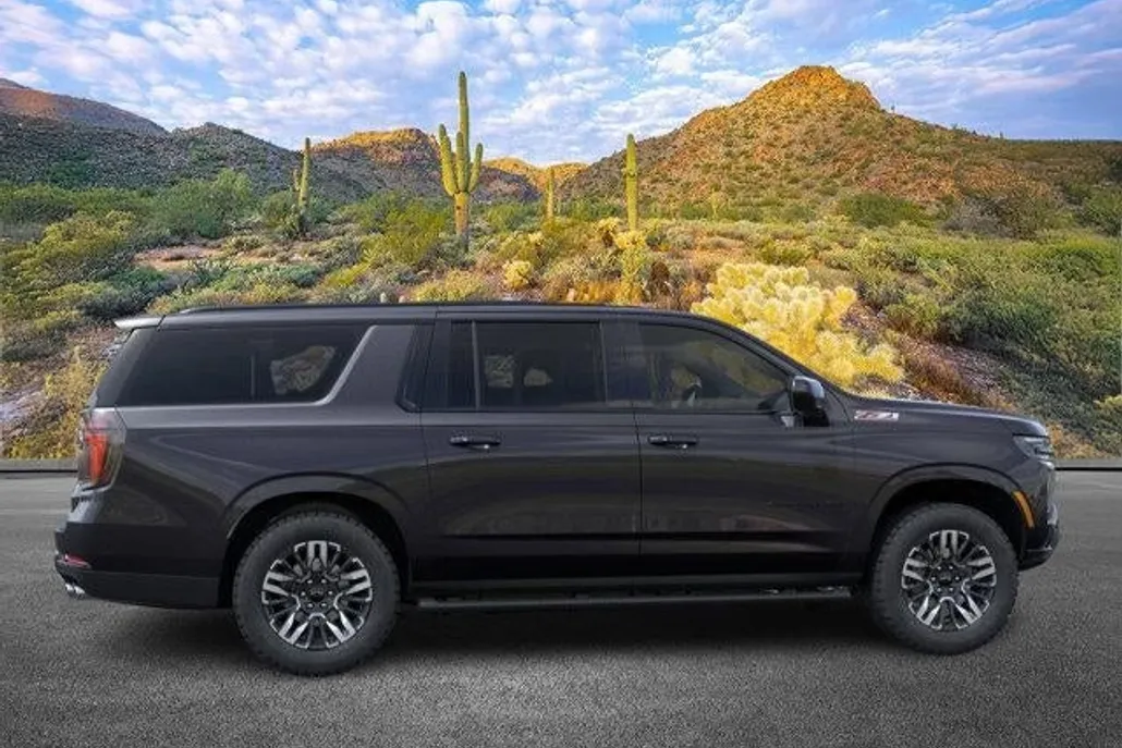 2026 Chevrolet Suburban Z71 photo 1