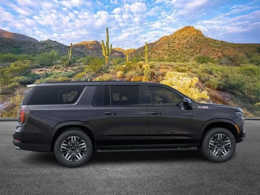 2026 Chevrolet Suburban Z71 photo 1