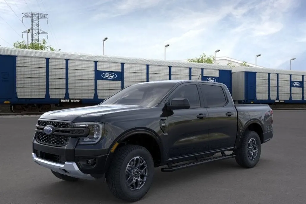 2025 Ford Ranger XLT photo 1