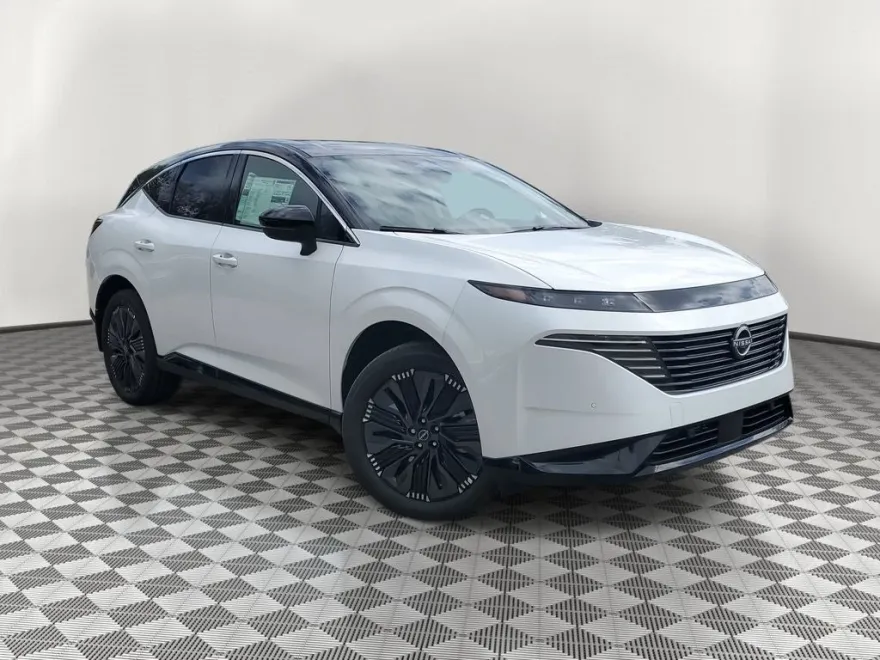 2025 Nissan Murano Platinum photo 1