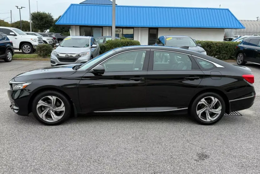 2018 Honda Accord EX-L photo 1