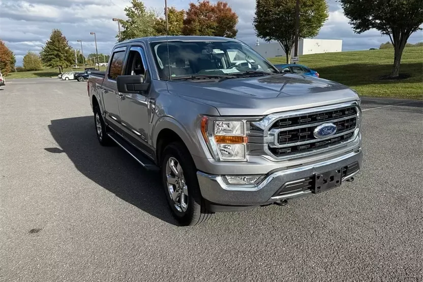 2022 Ford F-150 XLT photo 1