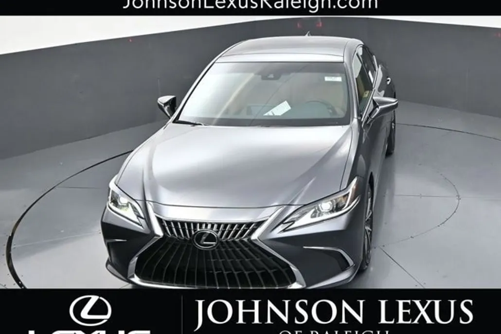 2025 Lexus ES 350 photo 1