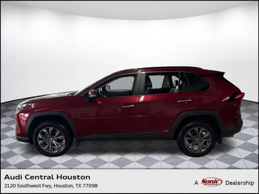 2024 Toyota RAV4 Hybrid Limited photo 1