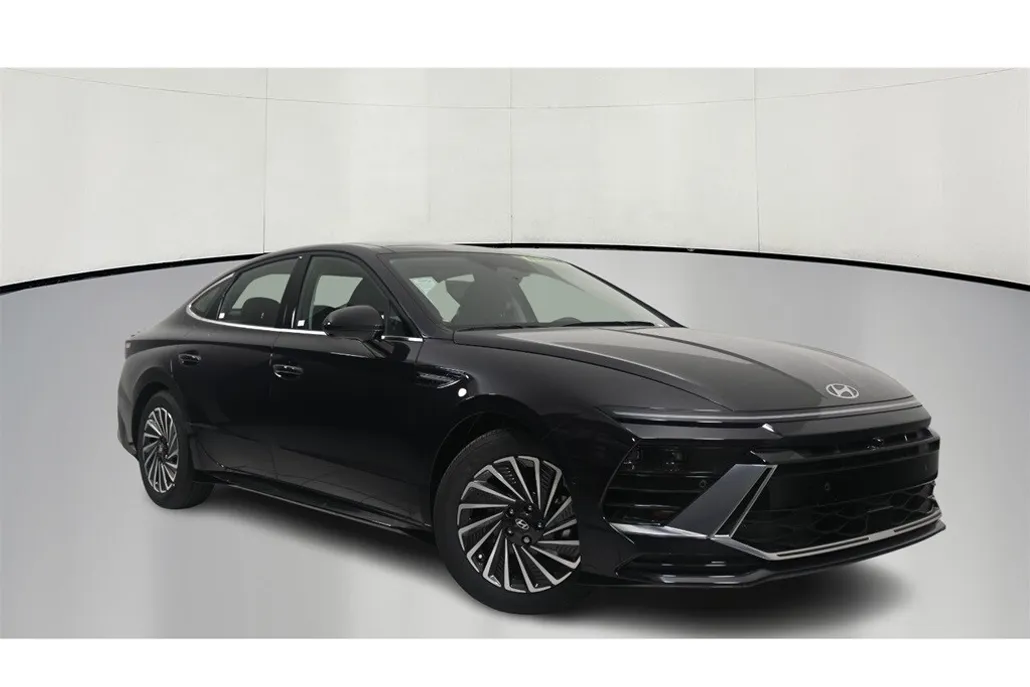 2025 Hyundai Sonata Hybrid Limited photo 1