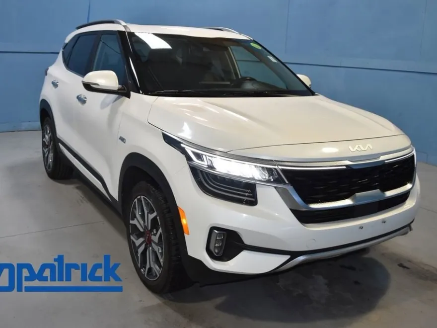 2023 Kia Seltos SX photo 1