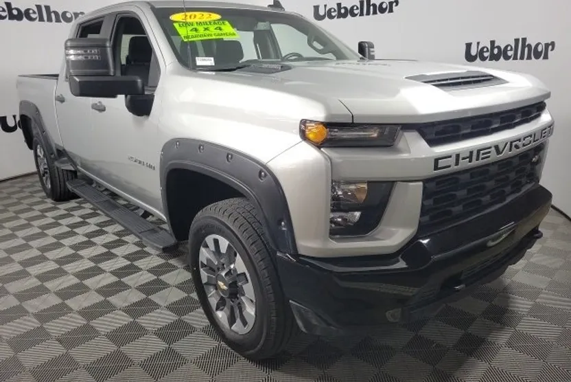 2022 Chevrolet Silverado 2500HD Custom photo 1