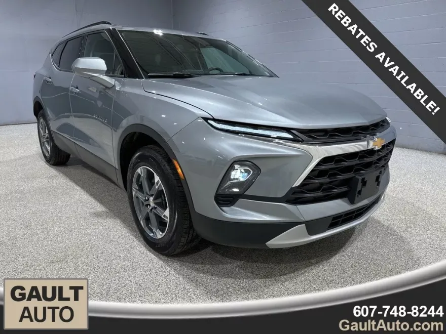2025 Chevrolet Blazer 2LT photo 1