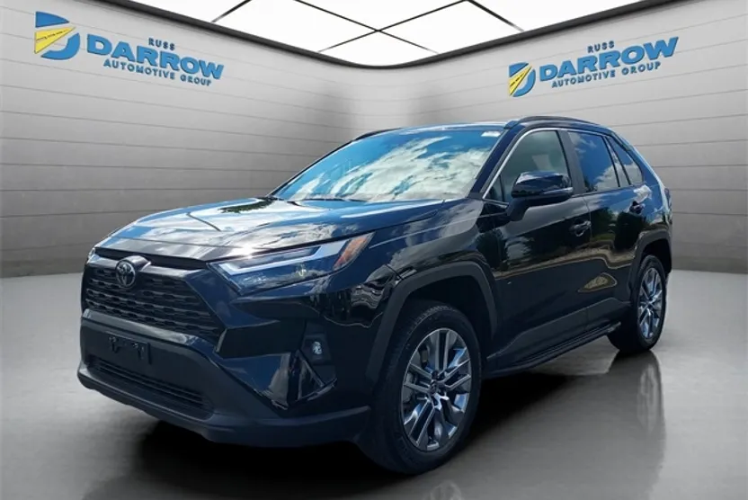 2023 Toyota RAV4 XLE Premium photo 1